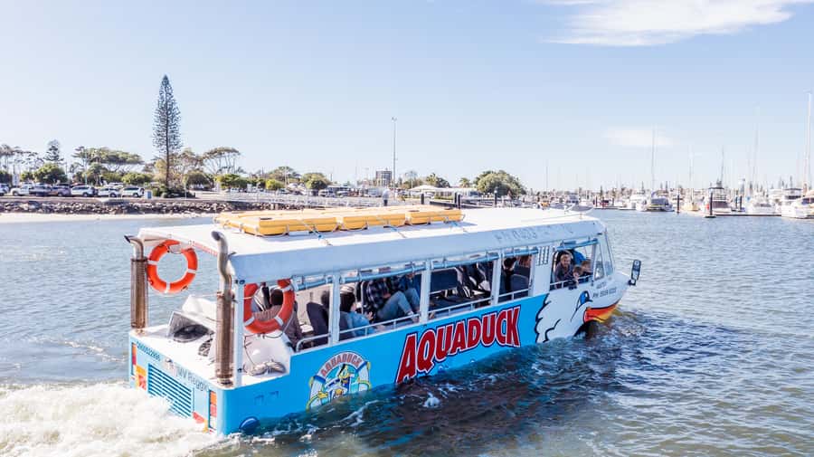 Sunshine Coast: 1-Hour Land and Water Tour - Commentary that gives the coast some context