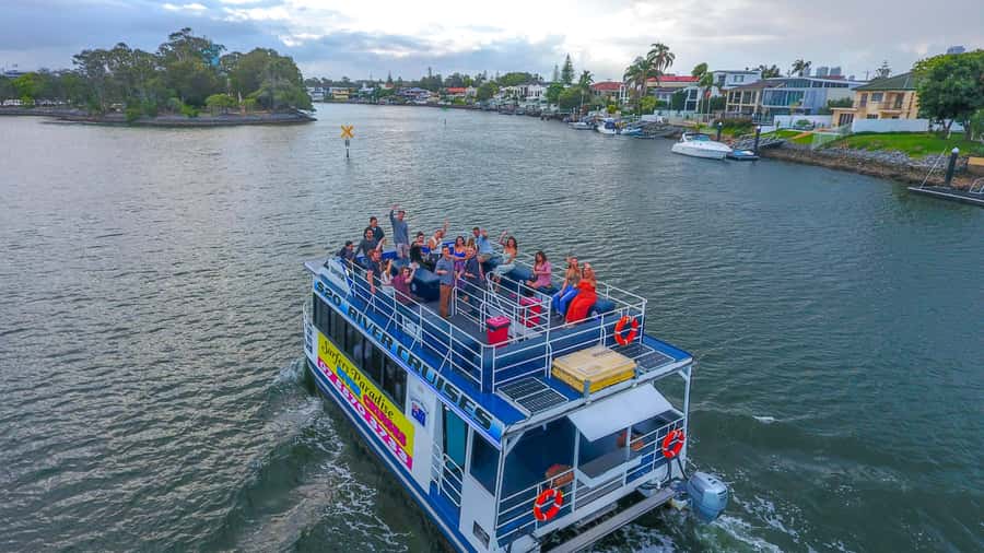 Surfers Paradise: Gold Coast Afternoon River Cruise - How to get the best seat and the best photos