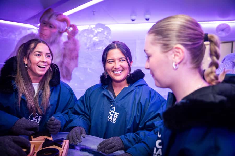 Surfers Paradise: IceBar Entry Ticket and Drink - Key points to know before you go