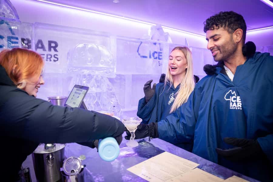 Surfers Paradise: IceBar Entry Ticket and Drink - Looking at 40 tonnes of ice