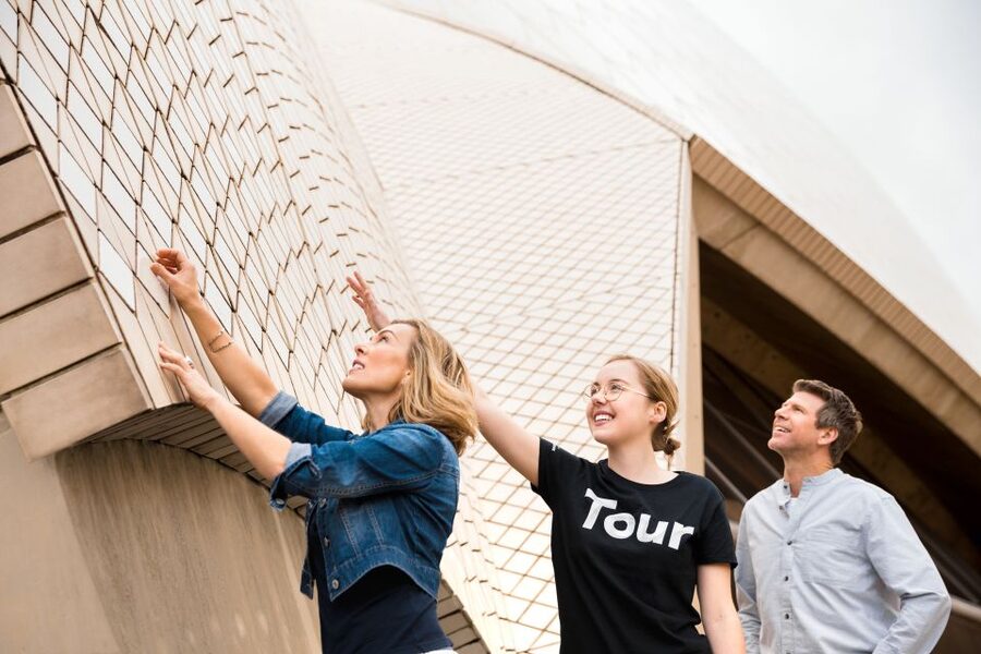 Sydney: 1-Hour Opera House Tour with Meal and Drink - Who will enjoy this Opera House experience?