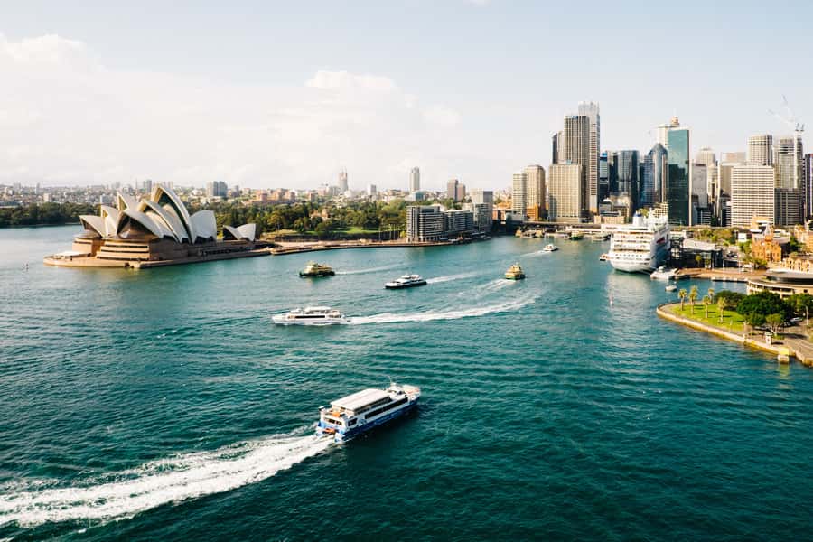 Sydney: 3-Course All Inclusive Dinner Harbour Cruise - Passing the Harbour Bridge and Opera House