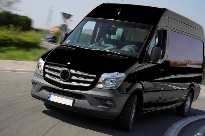 Sydney Arrival Transfer: Airport to City or Overseas Passenger Terminal - Getting to the Overseas Passenger Terminal
