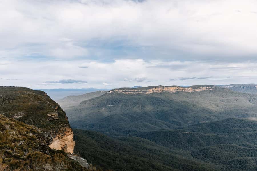 Sydney: Blue Mountains Scenic World, Wildlife Park and Lunch - Guides, group size, and the feel of the ride