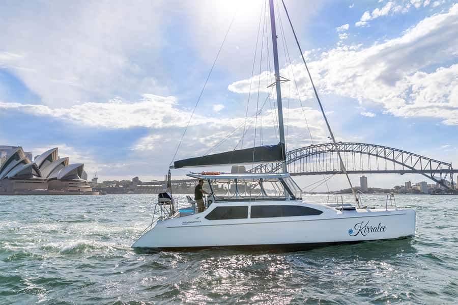 Sydney: Bring Your Own Drinks Vivid Harbour Cruise - Boarding at Pier 2 in Walsh Bay