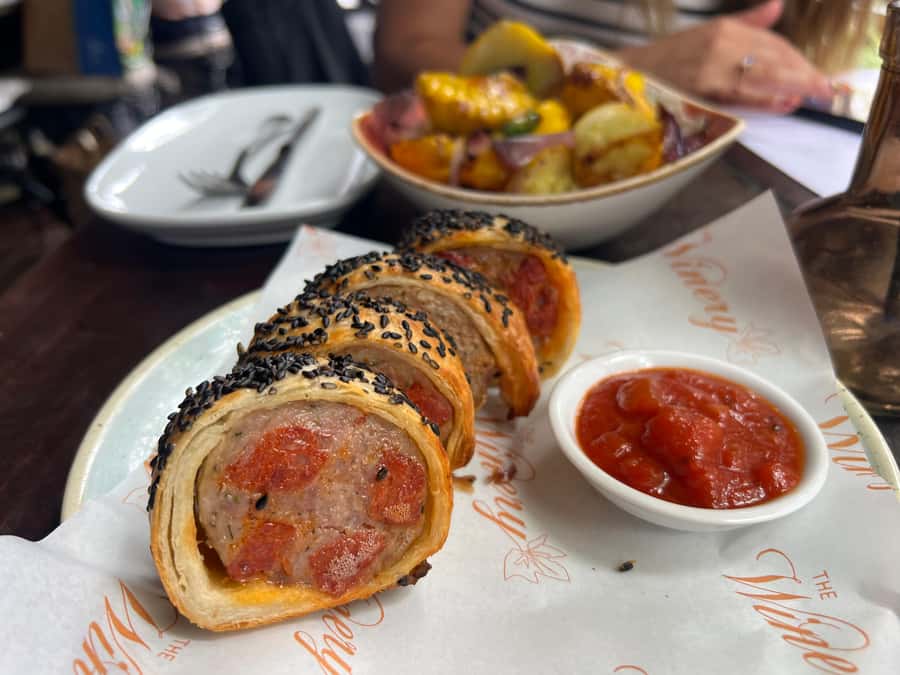 Sydney: Food Tour in Trendy Surry Hills with 8 Tastings - Local wine, a butcher’s barbecue and one surprise