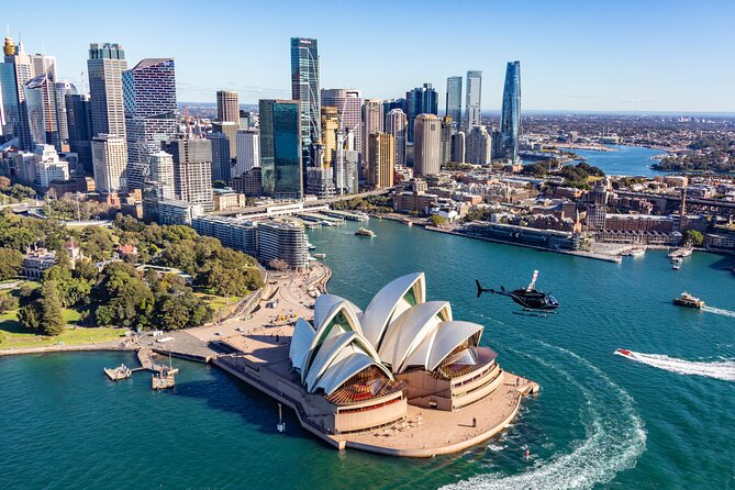 Sydney Grand Tour by Helicopter - Coogee, Bondi, and the eastern beaches