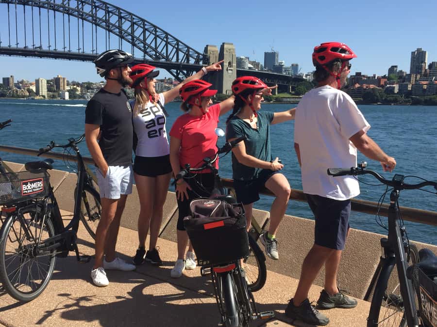 Sydney: Guided Harbour E-Bike Tour - Returning Through Barangaroo and Central Sydney