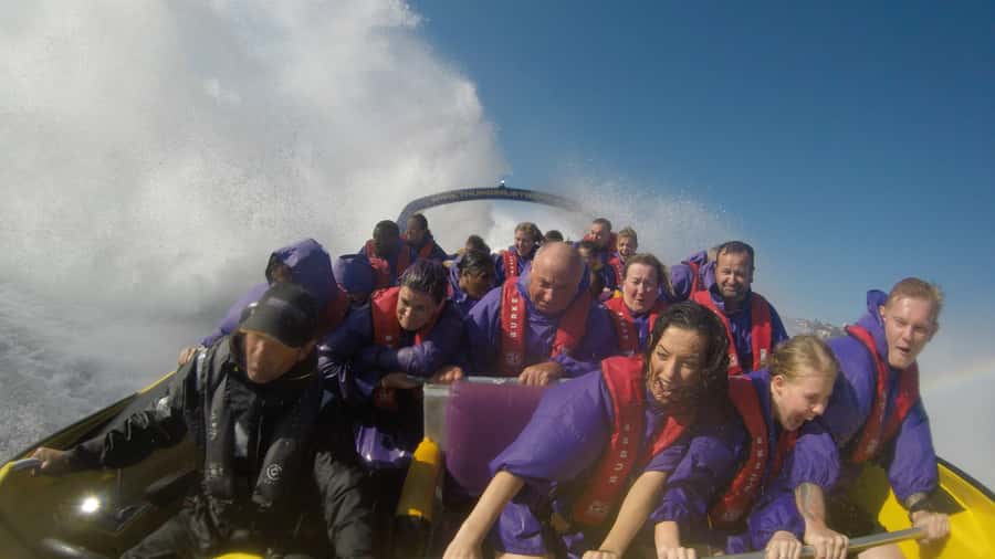Sydney Harbour: 45-Minute Extreme Adrenaline Rush Ride - How the 45-minute ride builds its energy