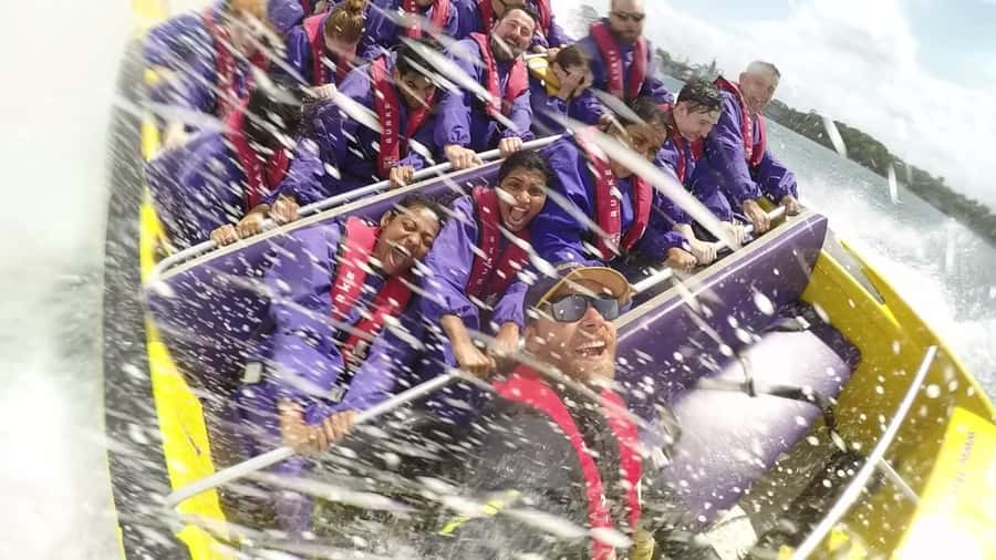 Sydney Harbour: 45-Minute Extreme Adrenaline Rush Ride - Practical planning at Circular Quay