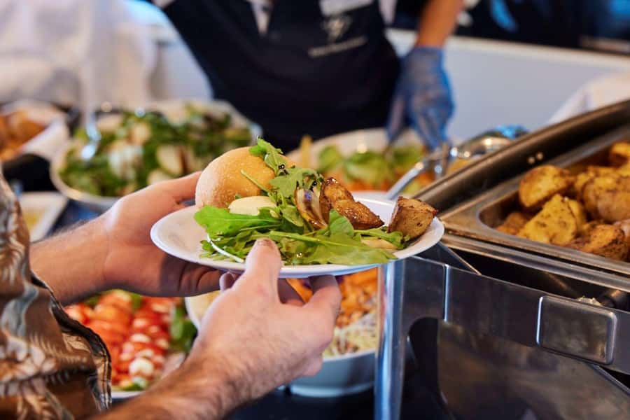 Sydney: Harbour Cruise with Buffet Lunch - Why a harbour lunch is a smart first look at Sydney