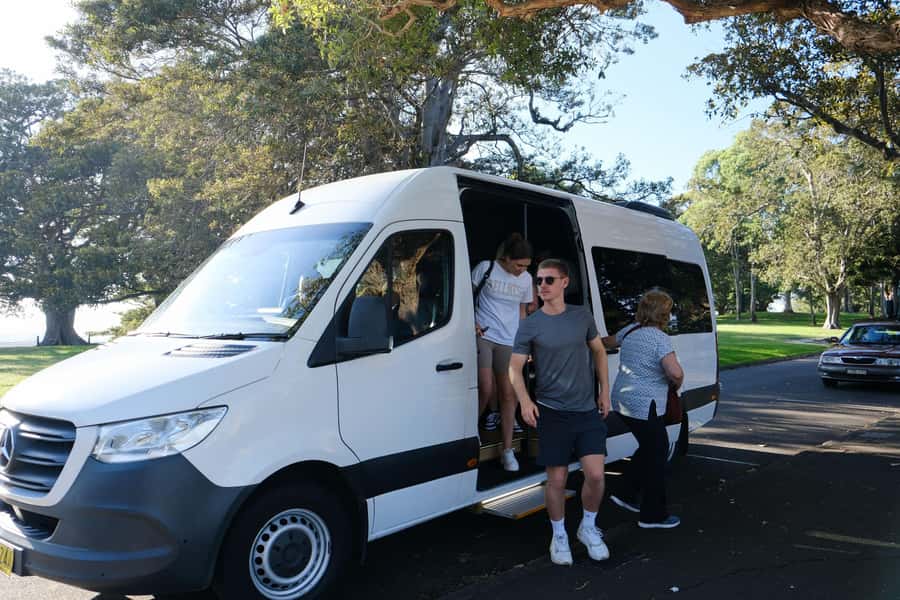 Sydney Harbour to Bondi: Small Group Half–Day Experience - Dover Heights offers the big harbour picture