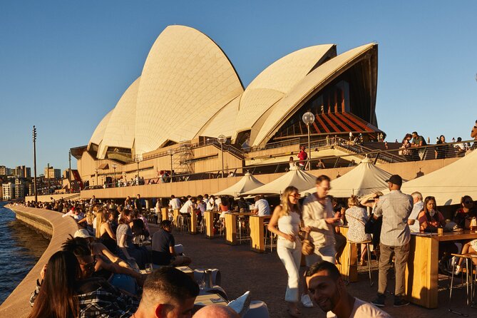 Sydney Opera House Tour & Dine Experience - Who should book this experience?