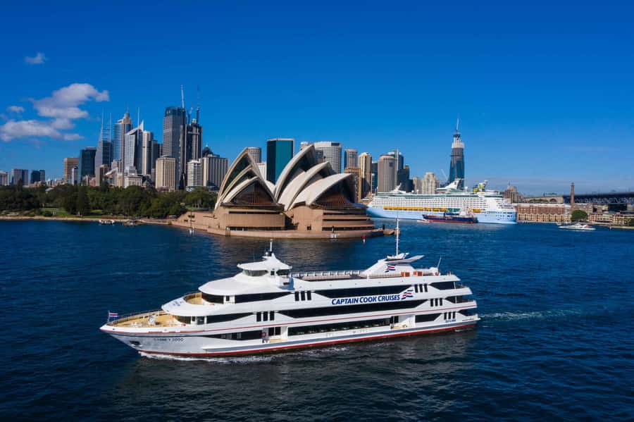 Sydney: Relaxing High Tea Cruise on Sydney Harbour - A relaxed afternoon on Sydney Harbour