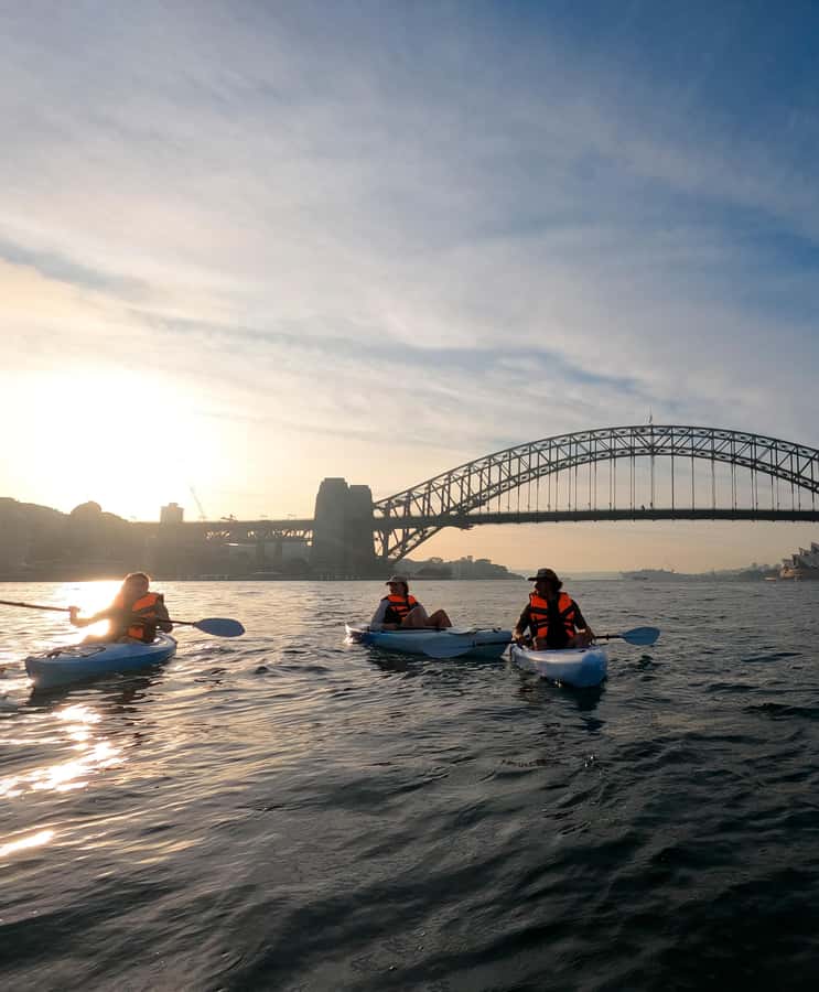 Sydney: Sunset Kayak - Opera & Harbour Bridge Tour (5p. max) - Luna Park: a lively first landmark