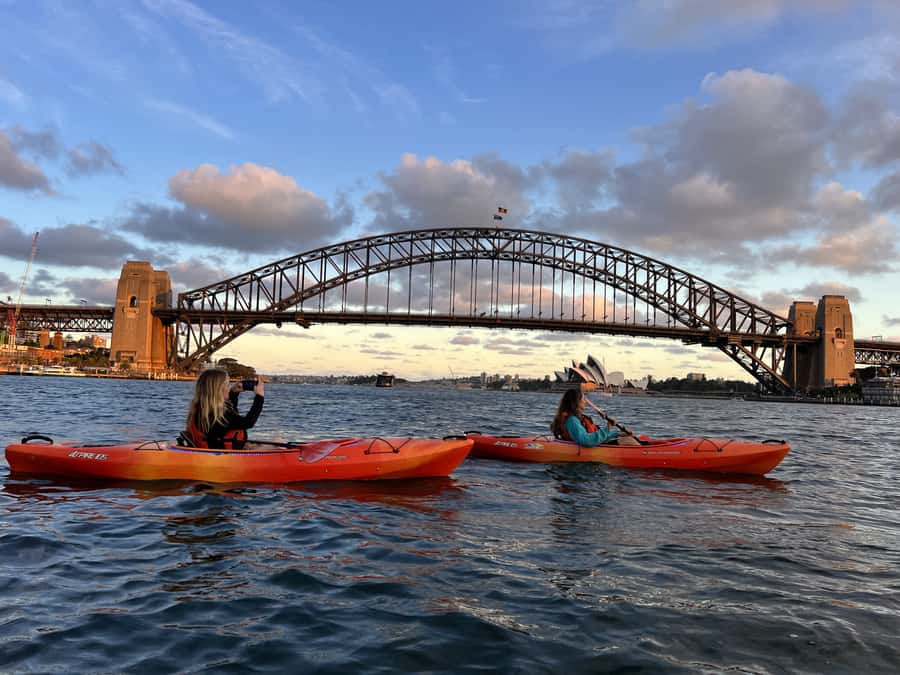 Sydney: Sunset Kayak Tour on Sydney Harbour - The first paddle: settling into the kayak