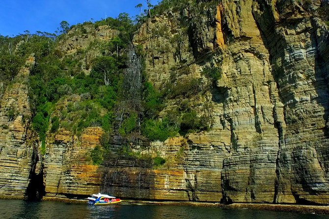 Tasman Island Cruises and Port Arthur Historic Site Day Tour from Hobart - Weather, comfort, and the small details