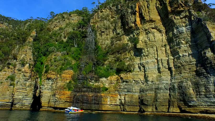 Tasman Peninsula Day Trip with Cruise & Devils from Hobart - Key points at a glance