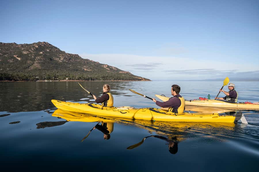 The Freycinet Paddle Kayak Tour - Following the Freycinet coastline