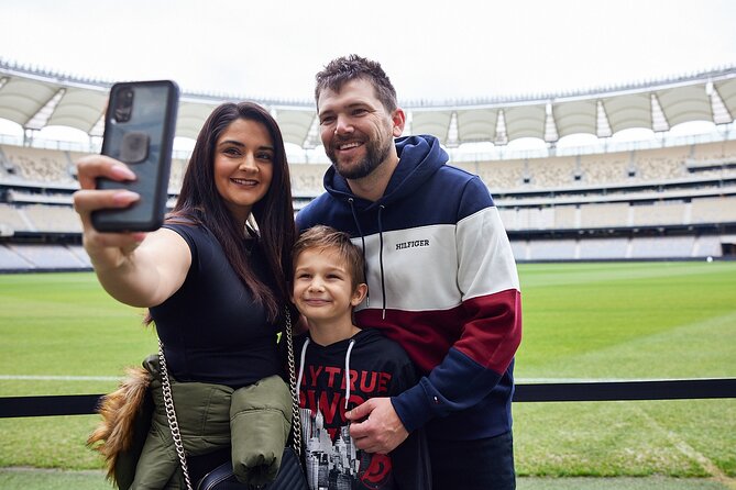 The Optus Stadium Tour - Meeting at Gate D and getting started