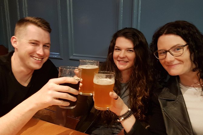 The Rocks Pub Walking Tour - What the guides add to the walk