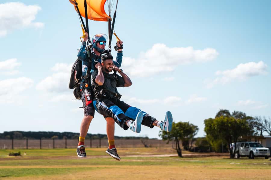 Torquay: Skydive over The Great Ocean Road - opt Melb pickup - Taking in Torquay from 15,000 feet
