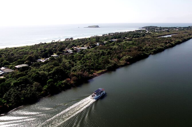 Tweed River and Rainforest lunch Cruise - Commentary that adds meaning to the river