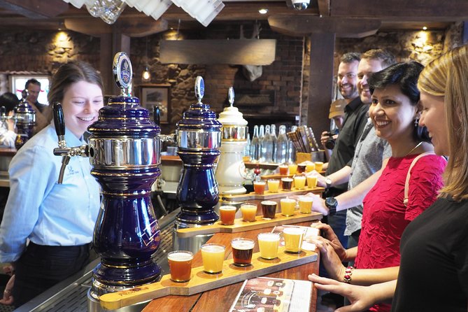 Ultimate Adelaide City and Hahndorf Tour - Lunch and the midday changeover