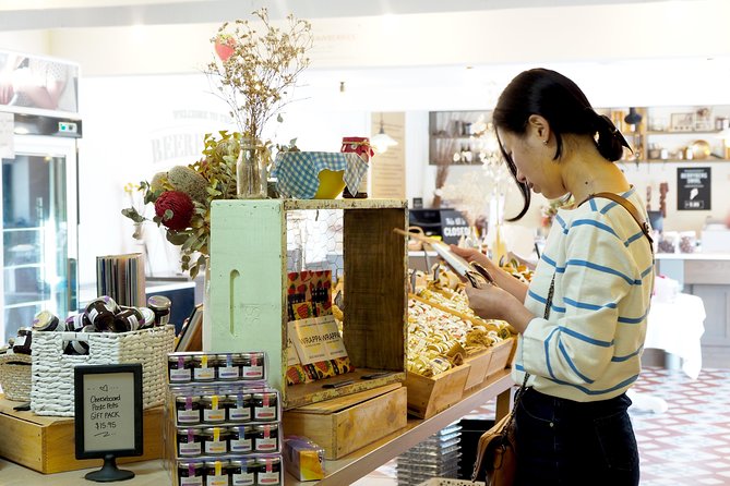Ultimate Adelaide City and Hahndorf Tour - Hahndorf’s German streets and free time