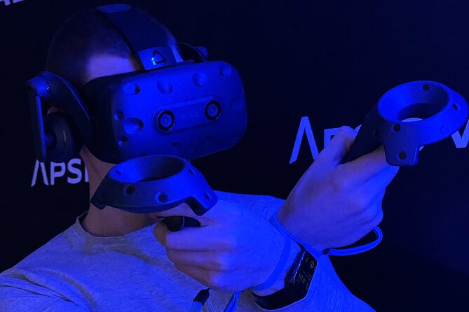 Virtual Reality Escape Room or Arcade Games at Apsis VR - Choosing between an escape room and arcade games