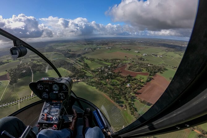 Western Ridge & Valley Floor: 20-Minute Helicopter Flight - Meeting the crew at Lyndoch