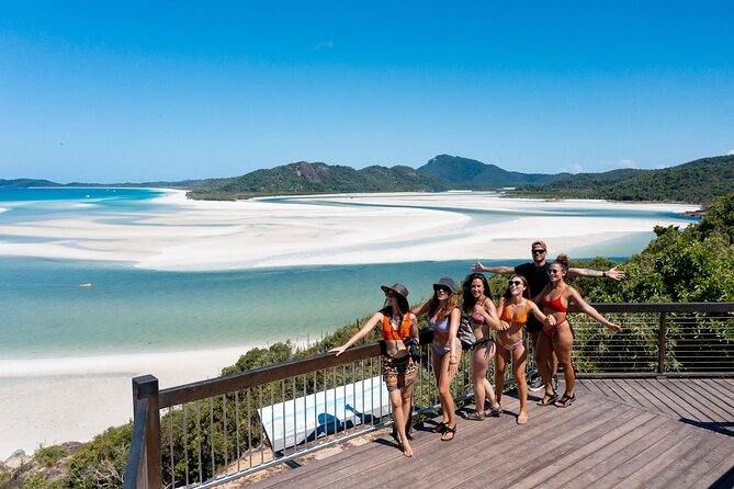 Whitsundays Day Cruise: Whitehaven Beach & Hill Inlet - Racing through the Whitsunday Islands