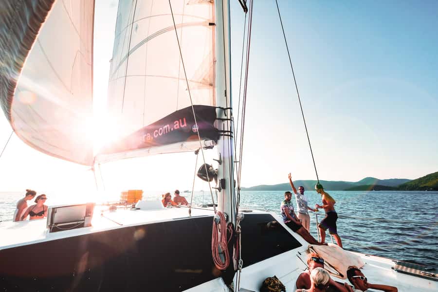 Whitsundays Sailing & Snorkelling Day Tour – All Inclusive - Key points at a glance