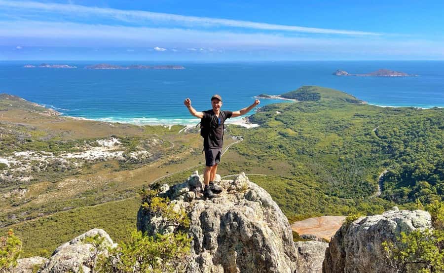 Wilson's Promontory National Park Day Tour From Melbourne - Walking the coast toward Tidal River