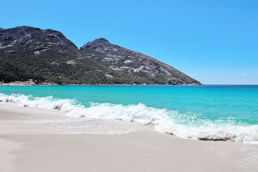Wineglass Bay & Freycinet National Park Day Trip from Hobart - Key points to know before you book