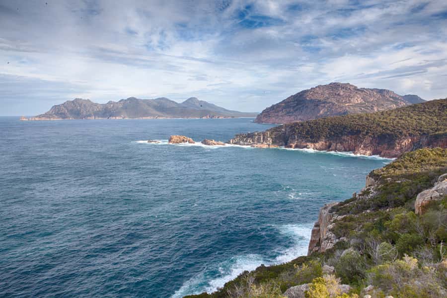Wineglass Bay & Freycinet National Park Day Trip from Hobart - Should you book it?