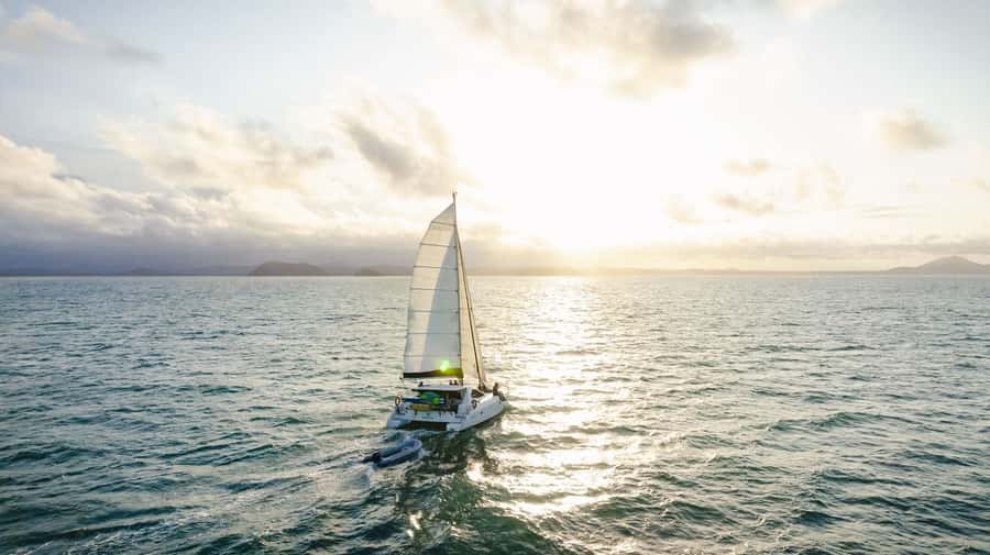 Yeppoon: Great Keppel Island Luxury Sail & Snorkel Day Tour - Snorkeling where conditions are best
