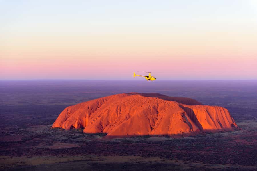 Yulara: Uluru & Kata Tjuta 25-Minute Helicopter Experience - Why the view changes from the ground