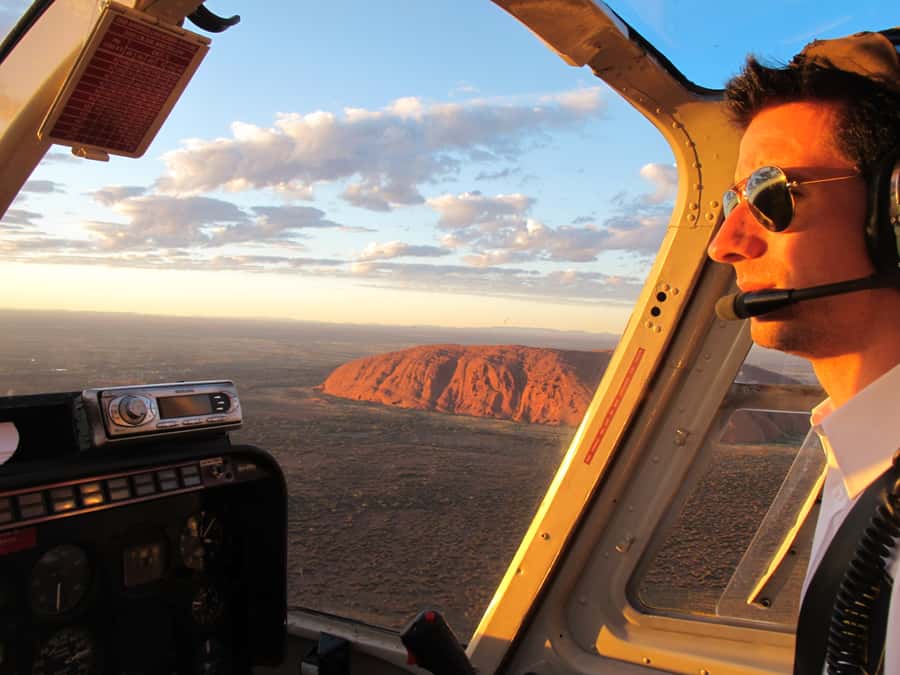Yulara: Uluru & Kata Tjuta 25-Minute Helicopter Experience - The 25-minute helicopter route