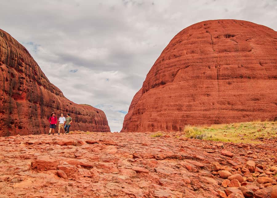 Yulara: Uluru Sunrise and Kata Tjuta Day Trip by Bus - FAQ