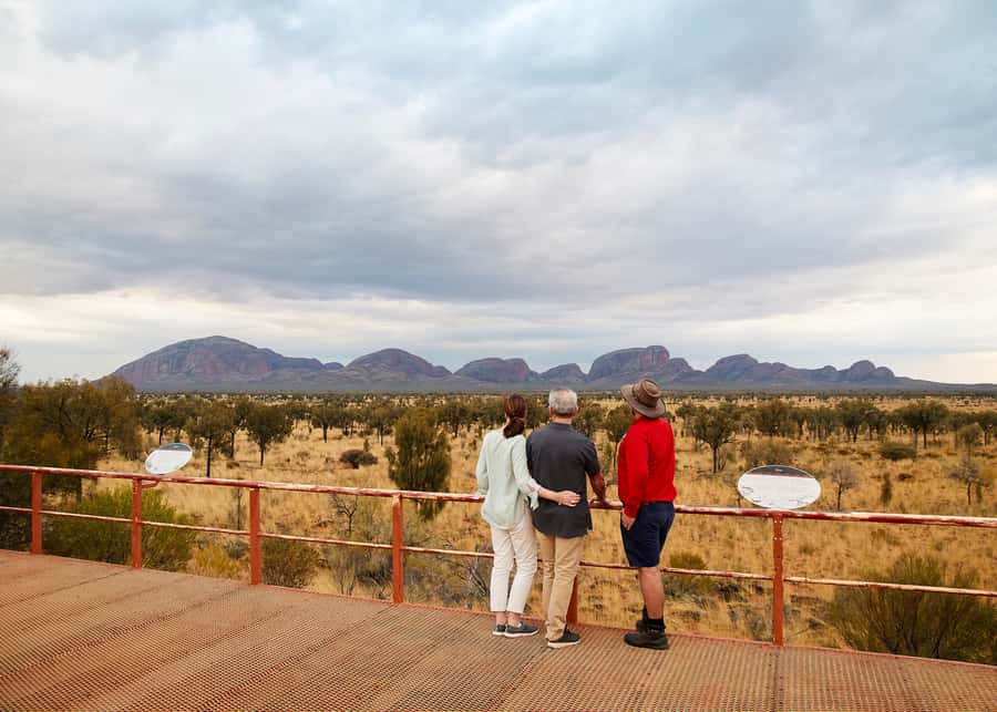 Yulara: Uluru Sunrise and Kata Tjuta Day Trip by Bus - Who should book this Uluru sunrise tour?